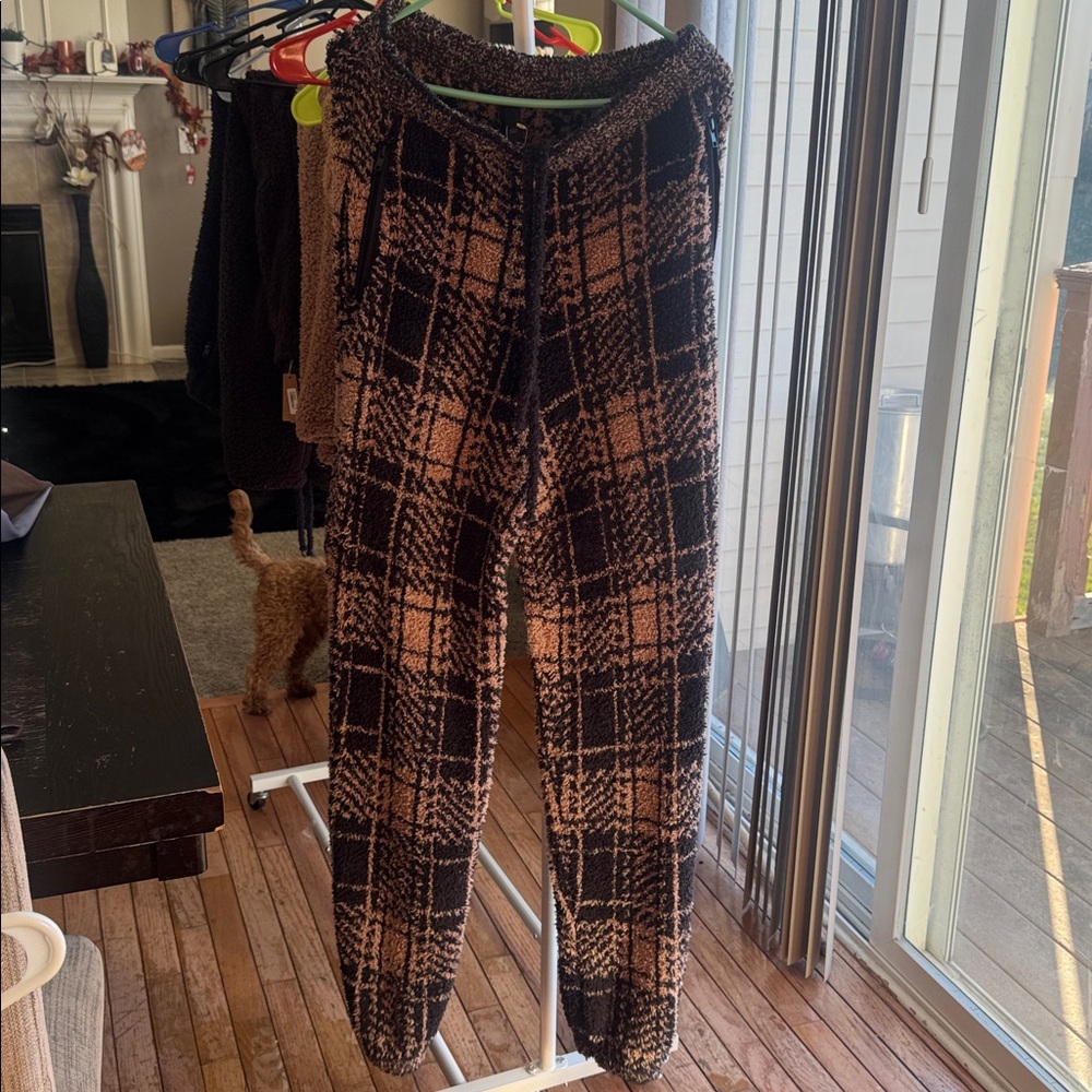 Skims, cozy joggers - Picture 14 of 16